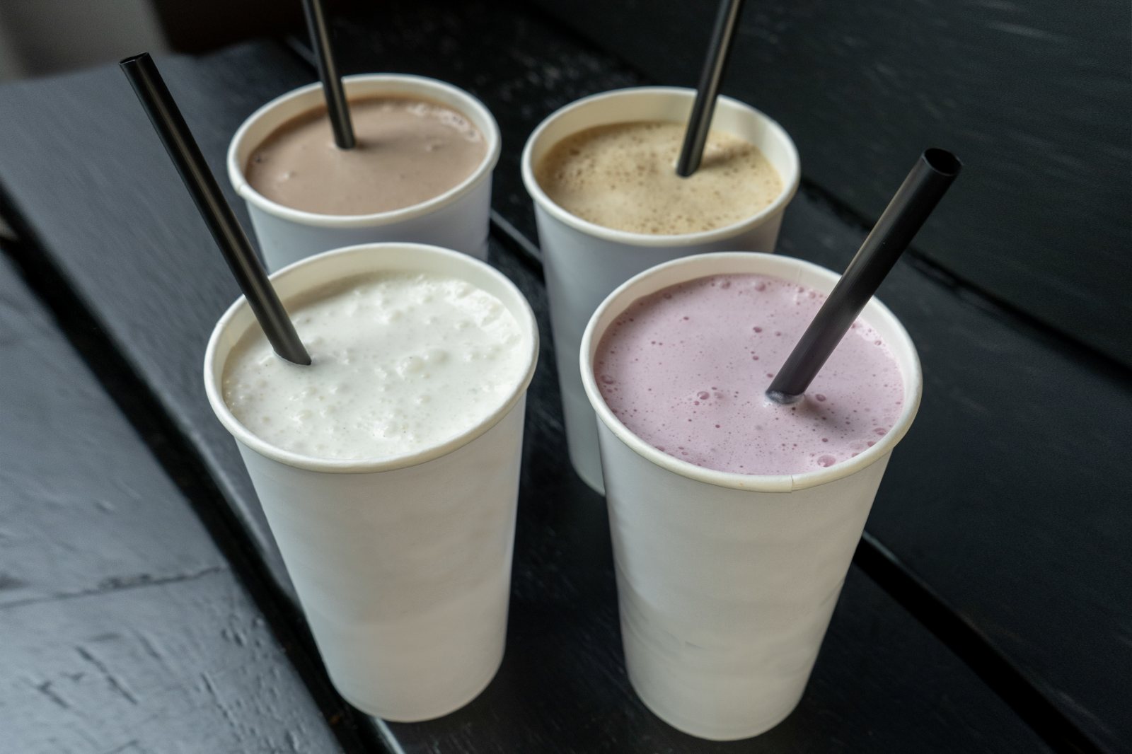 Shakes
